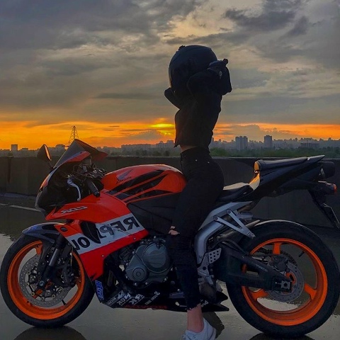 Анастасия Ефимова